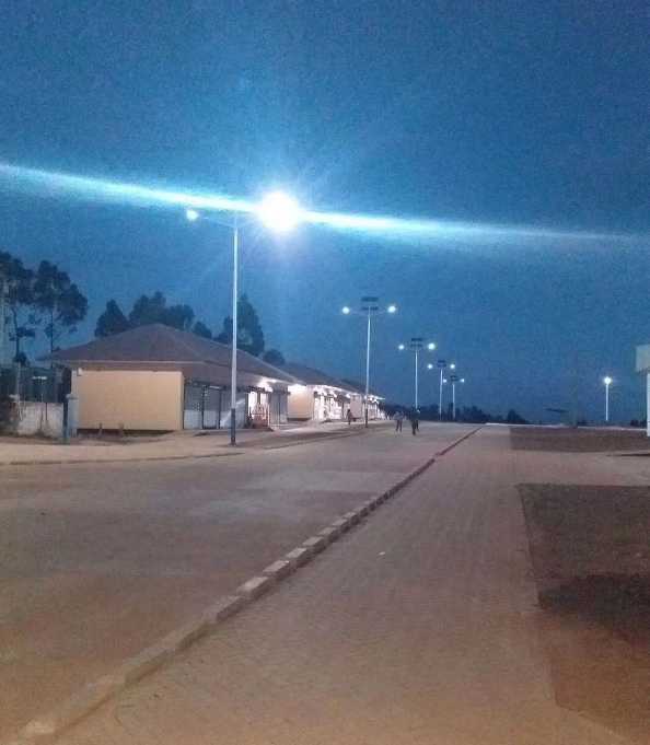 济南市非洲科特迪瓦太阳能路灯工程